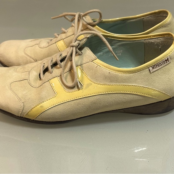 Mephisto size 7.5 light cream and yellow genuine suede and leather shoes - Picture 1 of 3